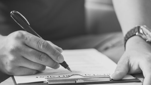 STORY６【前職場への出入禁止状態で保険営業をスタート！】